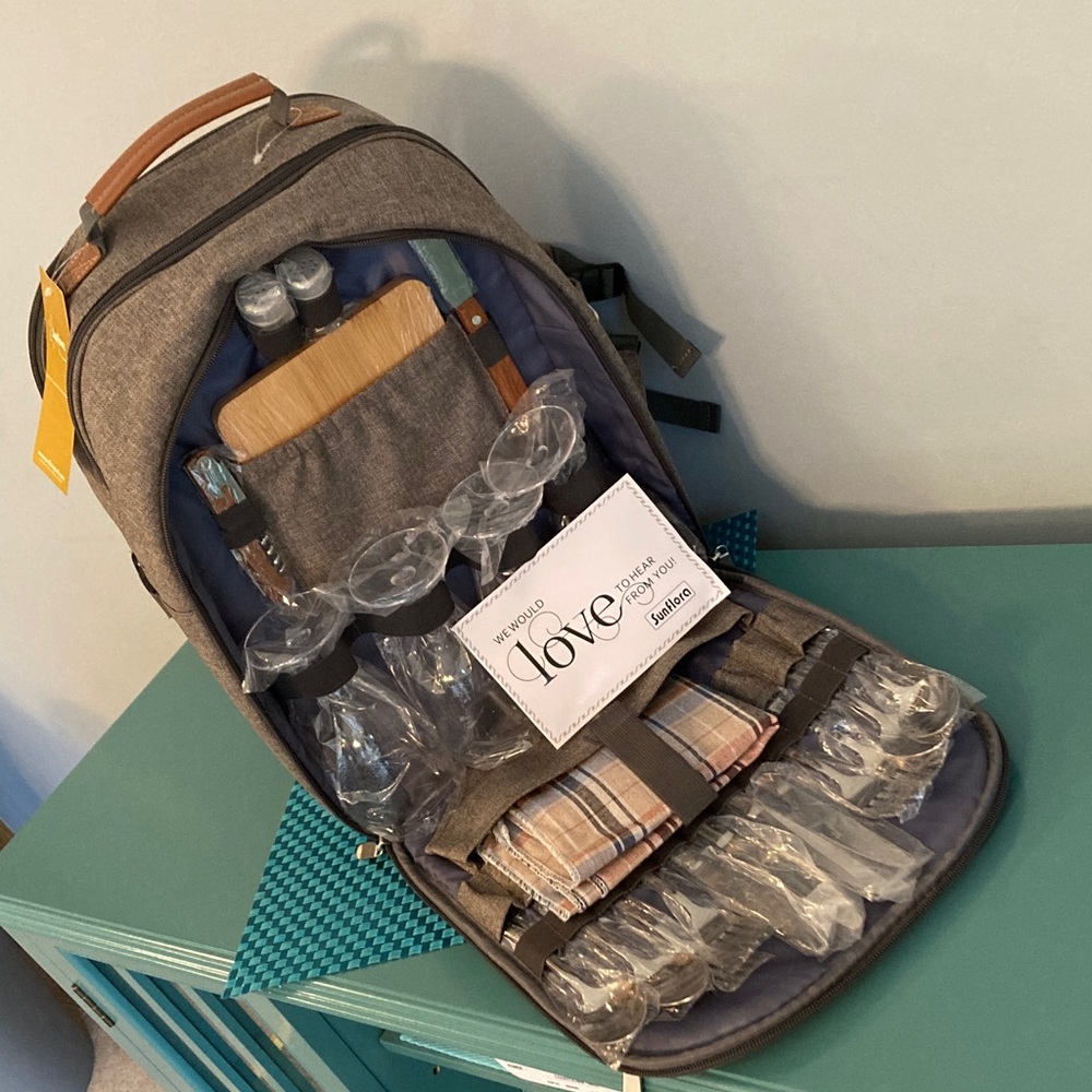 NWT Insulated Picnic Backpack - Full Set for 4 People/Blanket too! by Sunflora - Picture 7 of 16